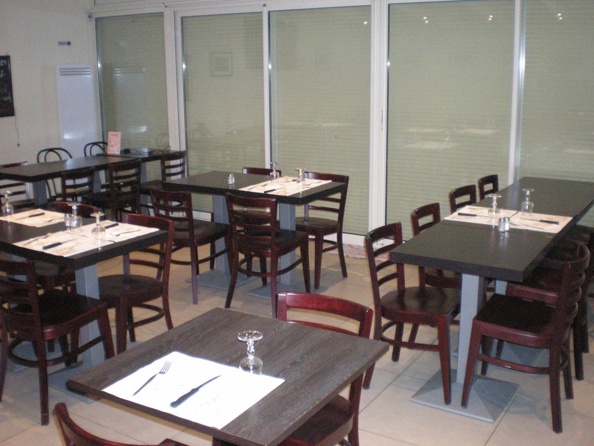 Hotel Dg Méry-sur-Oise Zewnętrze zdjęcie