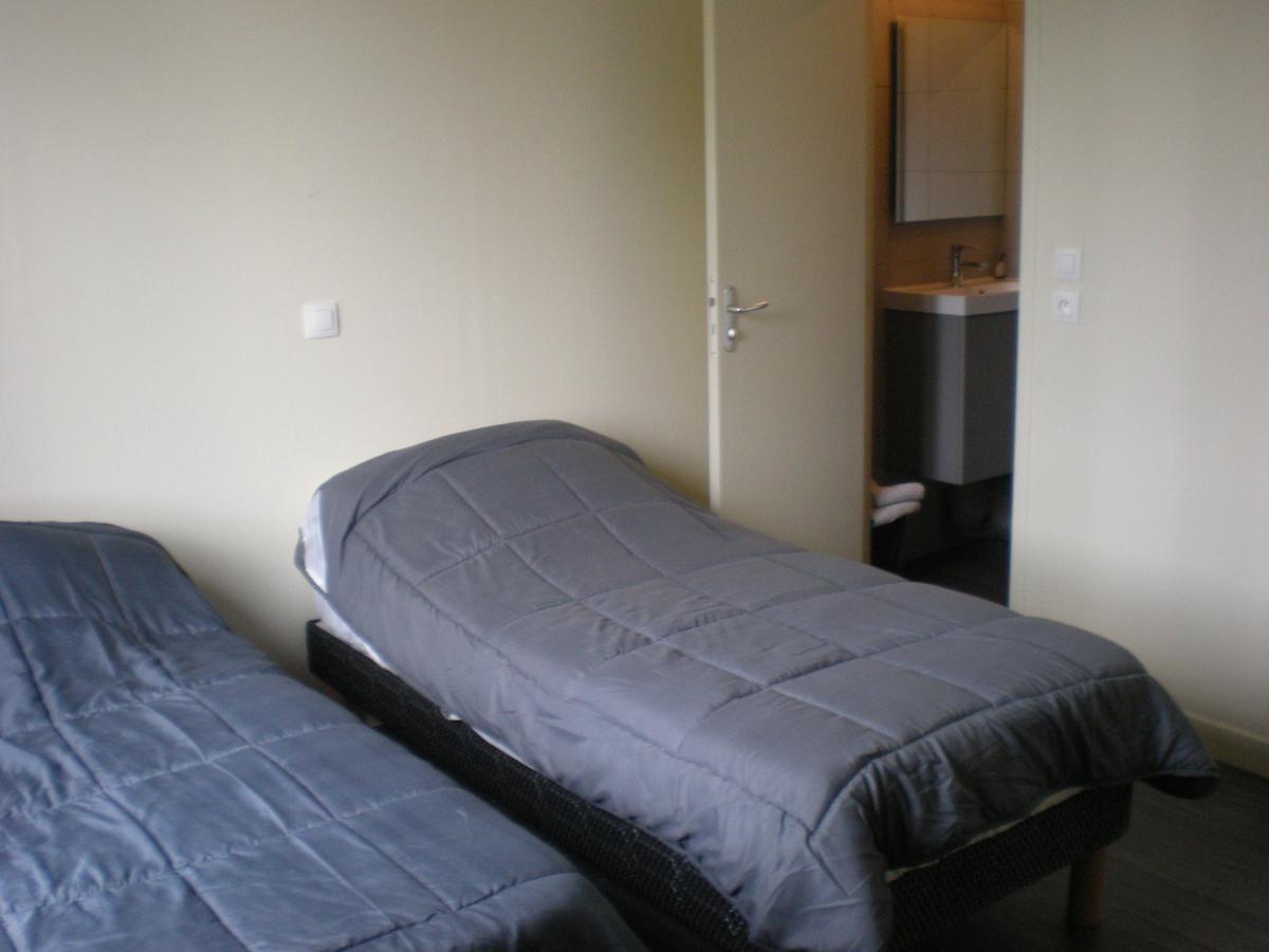 Hotel Dg Méry-sur-Oise Zewnętrze zdjęcie